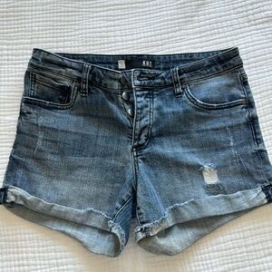 KUT Madeline boyfriend short, sz 6